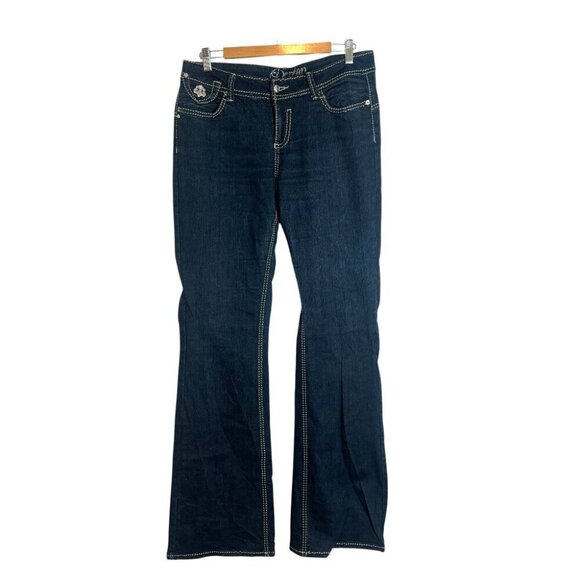 Dereon Women's Y2k Jeans Vintage Low Rise Size 11/12 Flare Leg - Picture 2 of 5